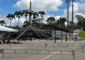 Montagem da estrutura d’O Maior São João do Mundo 2026 tem início em Campina Grande