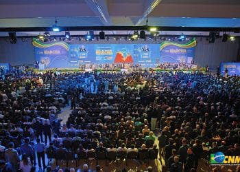 Mais de 170 prefeitos da Paraíba participam da abertura da XXVII Marcha em Defesa dos Municípios