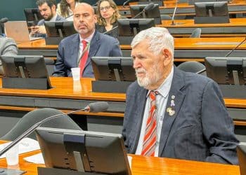 Câmara debate avanço das bets entre pessoas idosas e Luiz Couto cobra proteção contra vício e endividamento