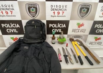 EM ITATUBA: Polícia Civil prende quatro pessoas e apreende “coquetéis molotov” durante investigação de roubo