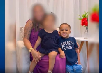 Menino de 3 anos morre após se afogar em piscina na Capital