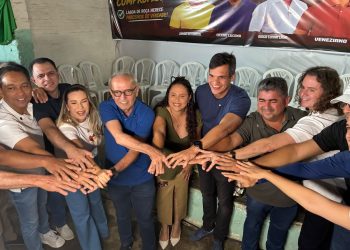 Em ato com presença de Veneziano, prefeito de Lagoa de Roça, Júnior do Caracol, anuncia apoio a Cícero para o Governo da Paraíba
