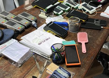 Polícia Civil apreende máquinas de jogos ilegais e prende sete pessoas em flagrante por tráfico de drogas