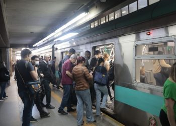 Termina a greve nas linhas de trens em São Paulo