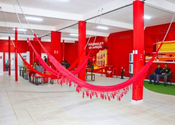 Bem-estar profissional –  Leo Bezerra celebra inauguração de ponto de apoio para entregadores por aplicativo em João Pessoa