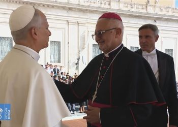 Dom Manoel Delson se encontra com o Papa Leão XIV durante audiência no Vaticano
