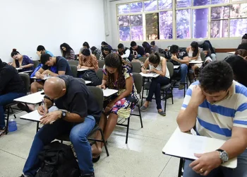 Inep divulga gabarito oficial do Encceja 2026; saiba como conferir