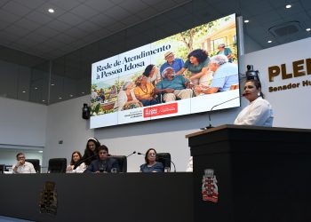 Ações municipais de defesa e proteção dos idosos são discutidas em sessão especial na Câmara de vereadores da capital