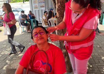 Outubro Rosa no São Vicente reúne histórias de quem enfrenta o câncer e de quem aprendeu a cuidar depois de vencê-lo