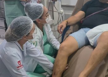 Realidade virtual torna sessões de fisioterapia mais humanizadas para pacientes em hemodiálise no Hospital São Vicente