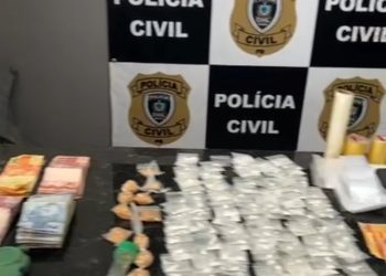 OPERAÇÃO MORRO DAS MARIAS: Polícia Civil prende dois adultos, apreende adolescente e grande quantidade de drogas em Alagoa Grande