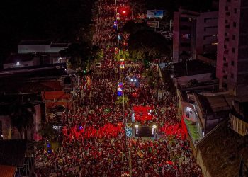 Atos e caminhadas de candidatos a presidente mobilizam eleitores neste sábado pelo país